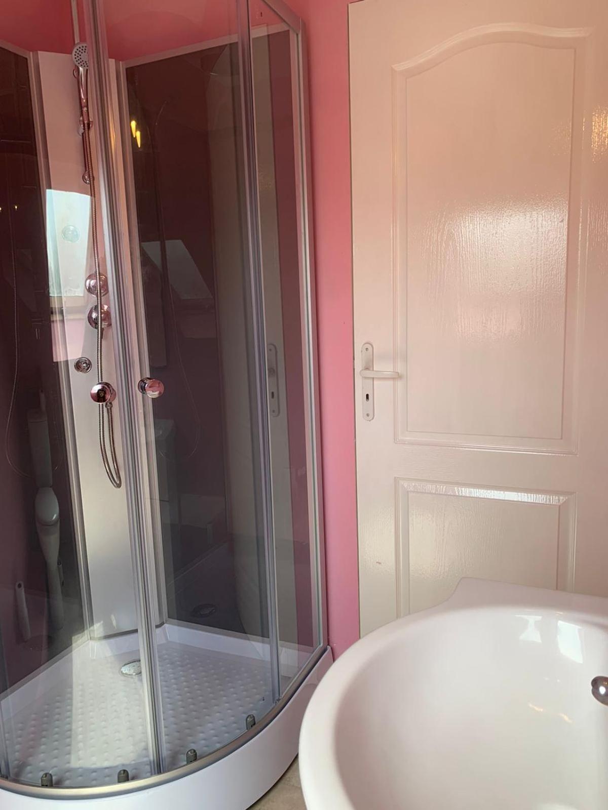 Studio Meuble Dans Une Maison Limay Buitenkant foto